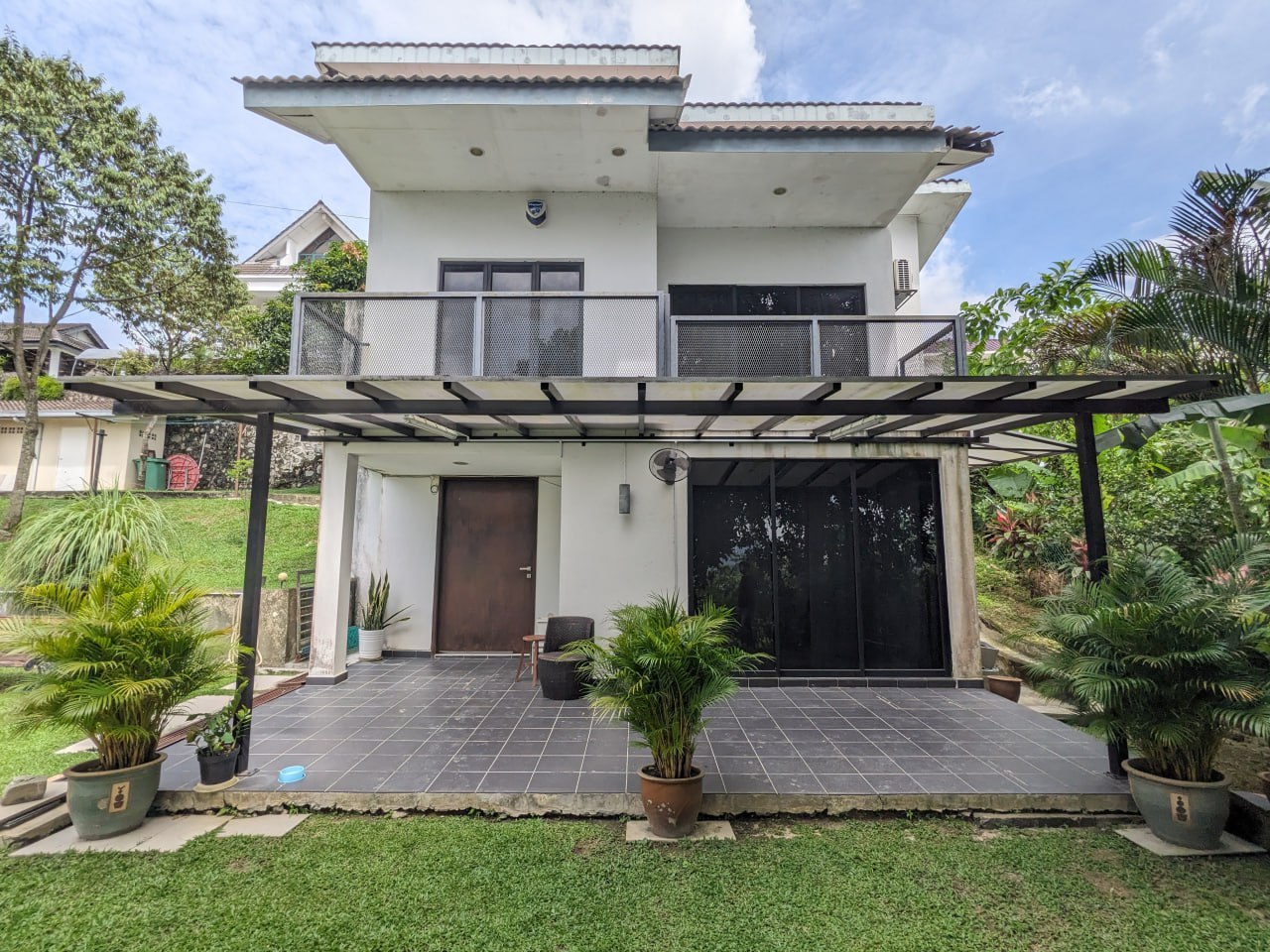 Tiny hillside bungalow