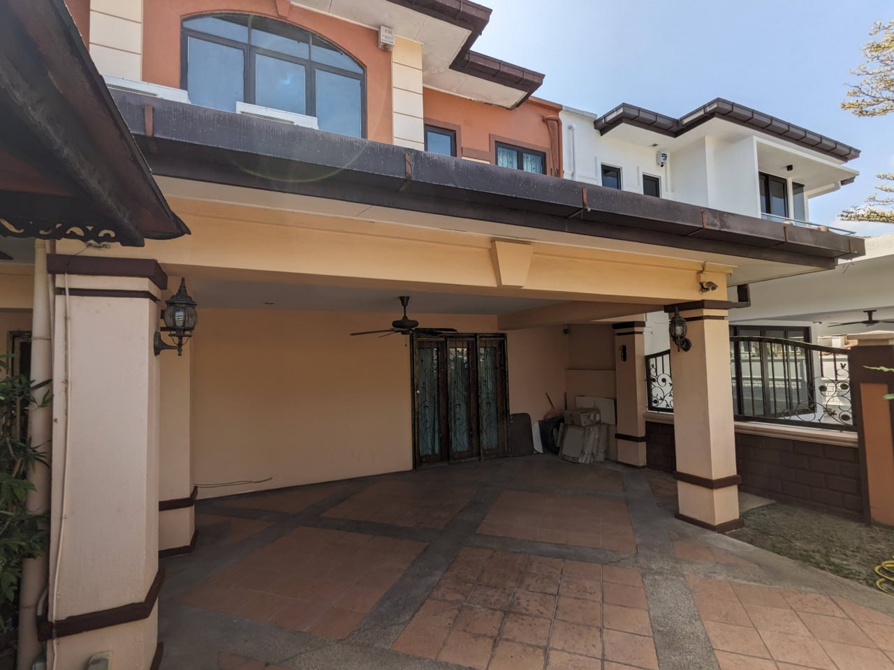 Tastefully renovated corner lot semi detached house in Sierra Damansara — photo 7