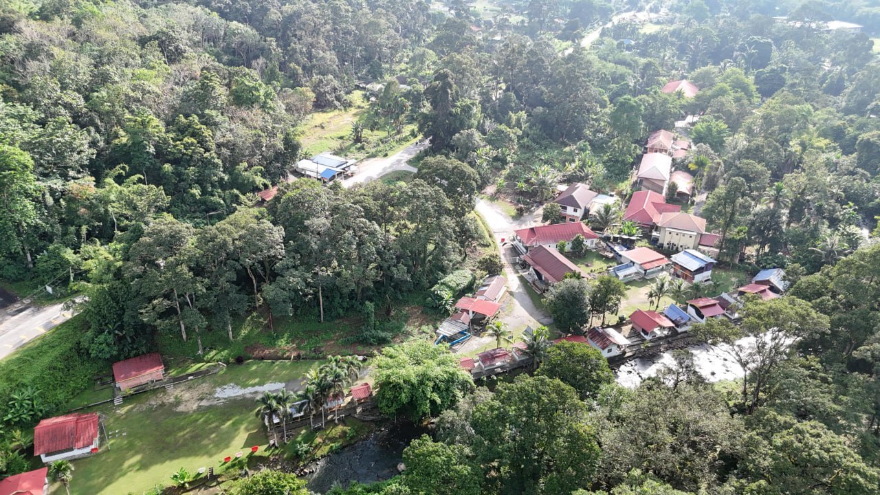 Agriculture land Batu 21 Pangsun, Hulu Langat Selangor — photo 1