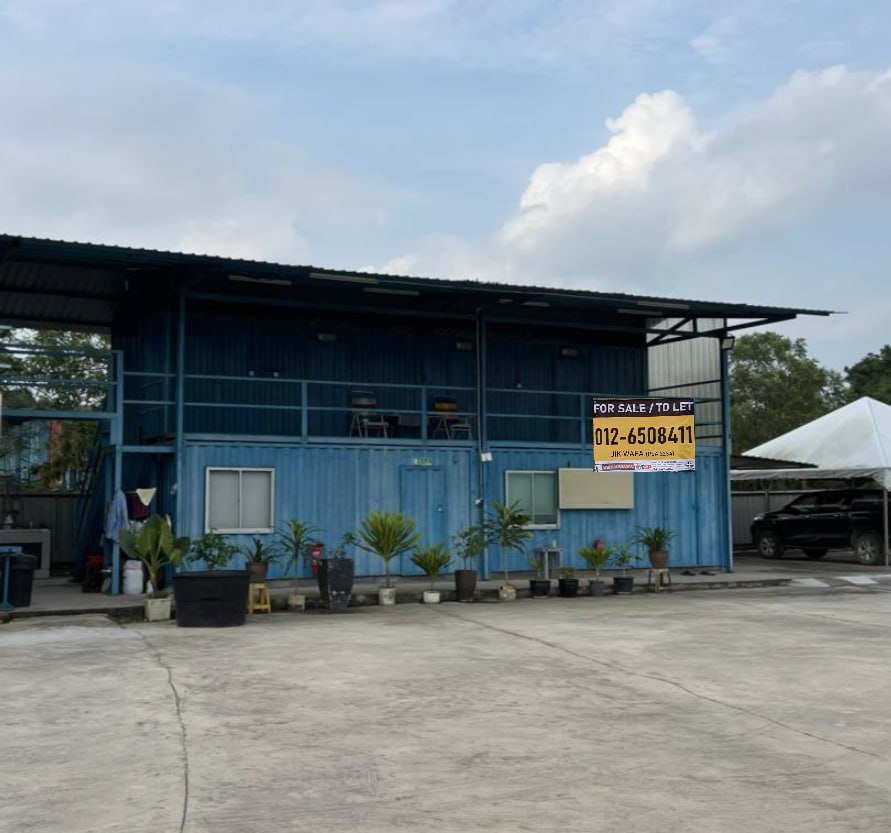 Converted industrial land 3.12 ac with tenancy — photo 2
