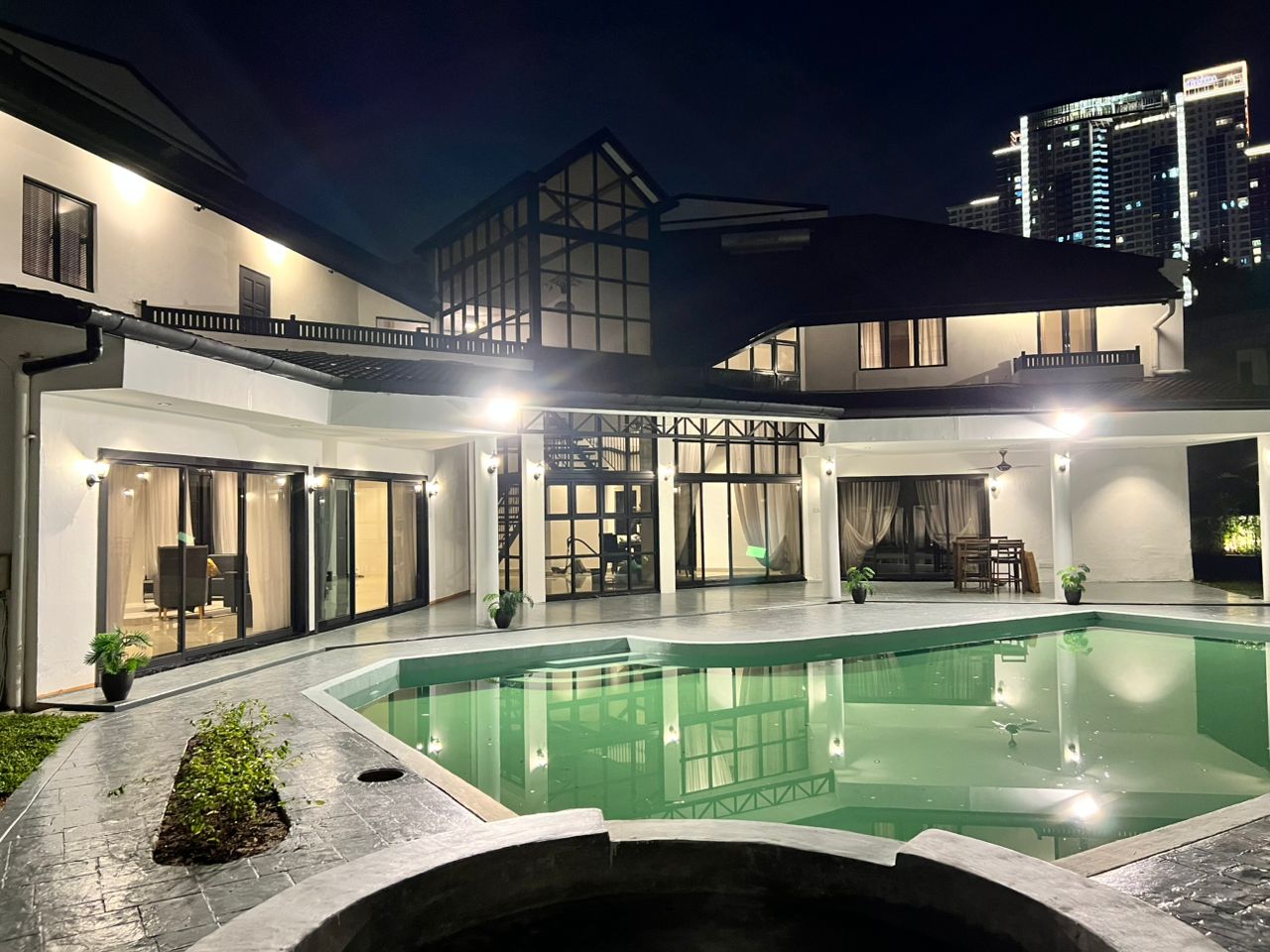 LUXURY VILLA BUNGALOW @ TITIWANGSA, KUALA LUMPUR — photo 1