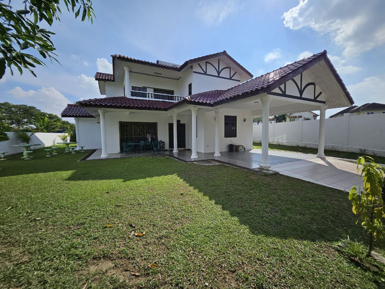 Exclusive Bungalow with spacious garden — photo 1
