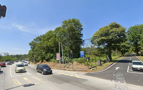 Roadside commercial land Bukit Raya, Batu 10, Hulu Langat — photo 2