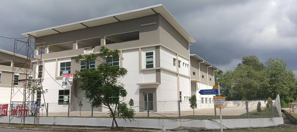 Corner Detached Factory - Rawang — photo 1