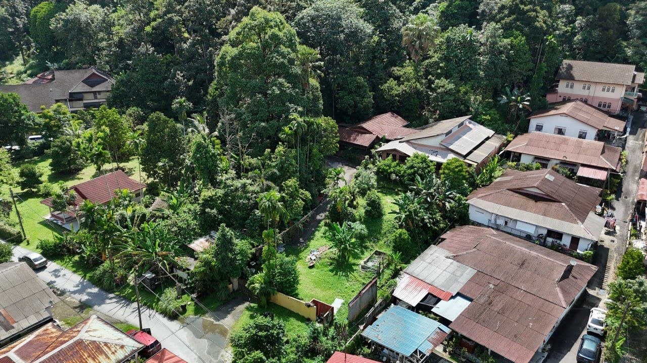 Bungalow with Dusun at Palimbayan, Sg Penchala — photo 1